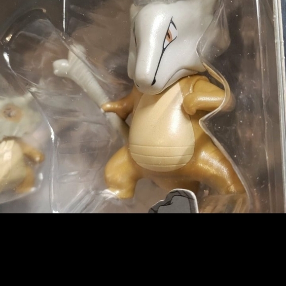 NEW Pokémon Figures Set-- Cubone and Marowak - Picture 6 of 12